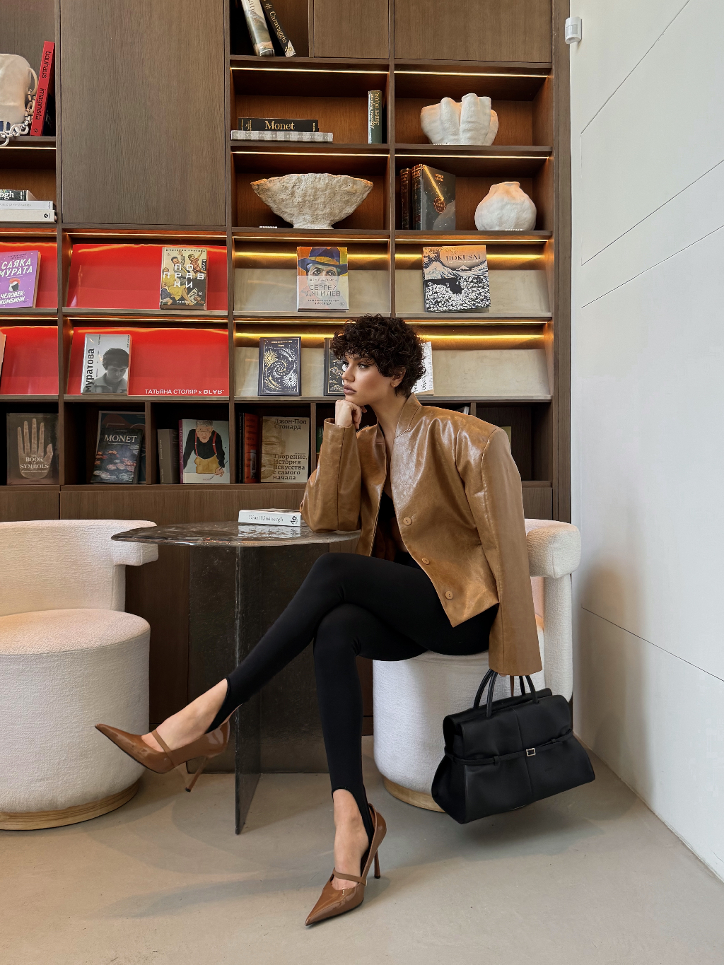 Как сказать, что ты обожаешь кофе с соленой карамелью, не говоря об этом?🤭 Кажется, наша куртка скажет за вас все сама😍🤎