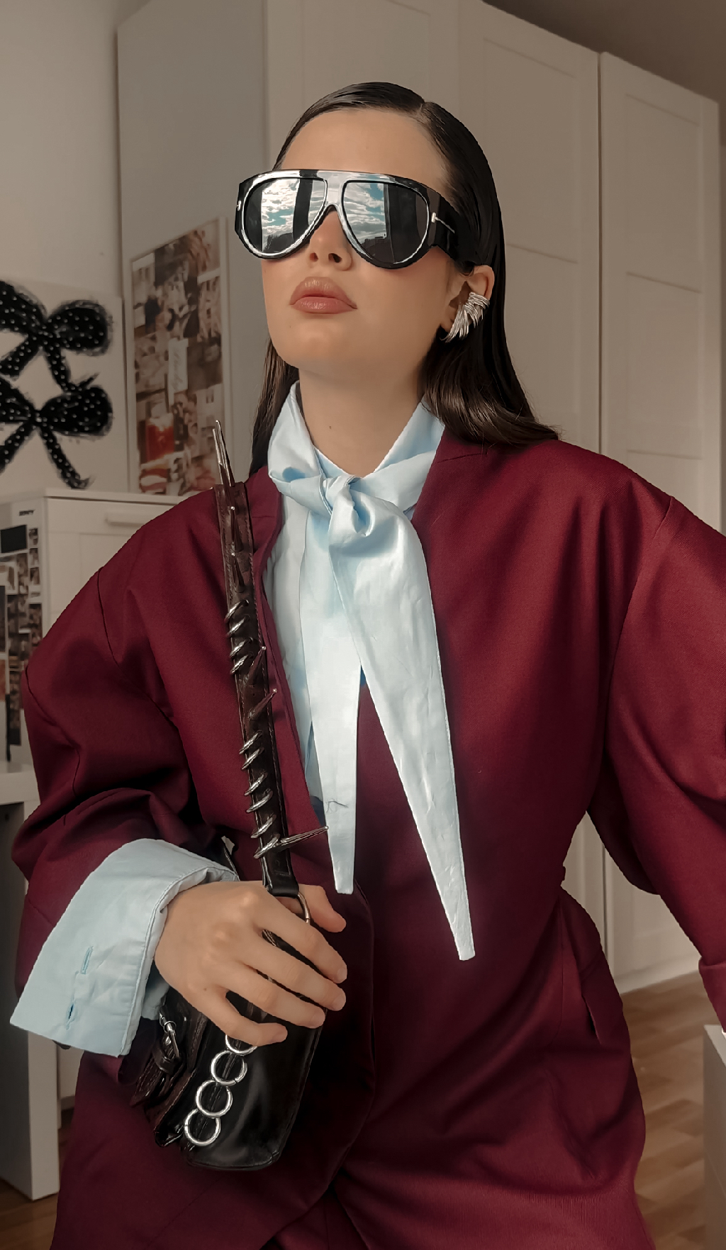 Повод выглядеть шикарно даже в череде дел не нужен! А костюм THE SAVAGE никогда не оставит вас без внимания ❤️