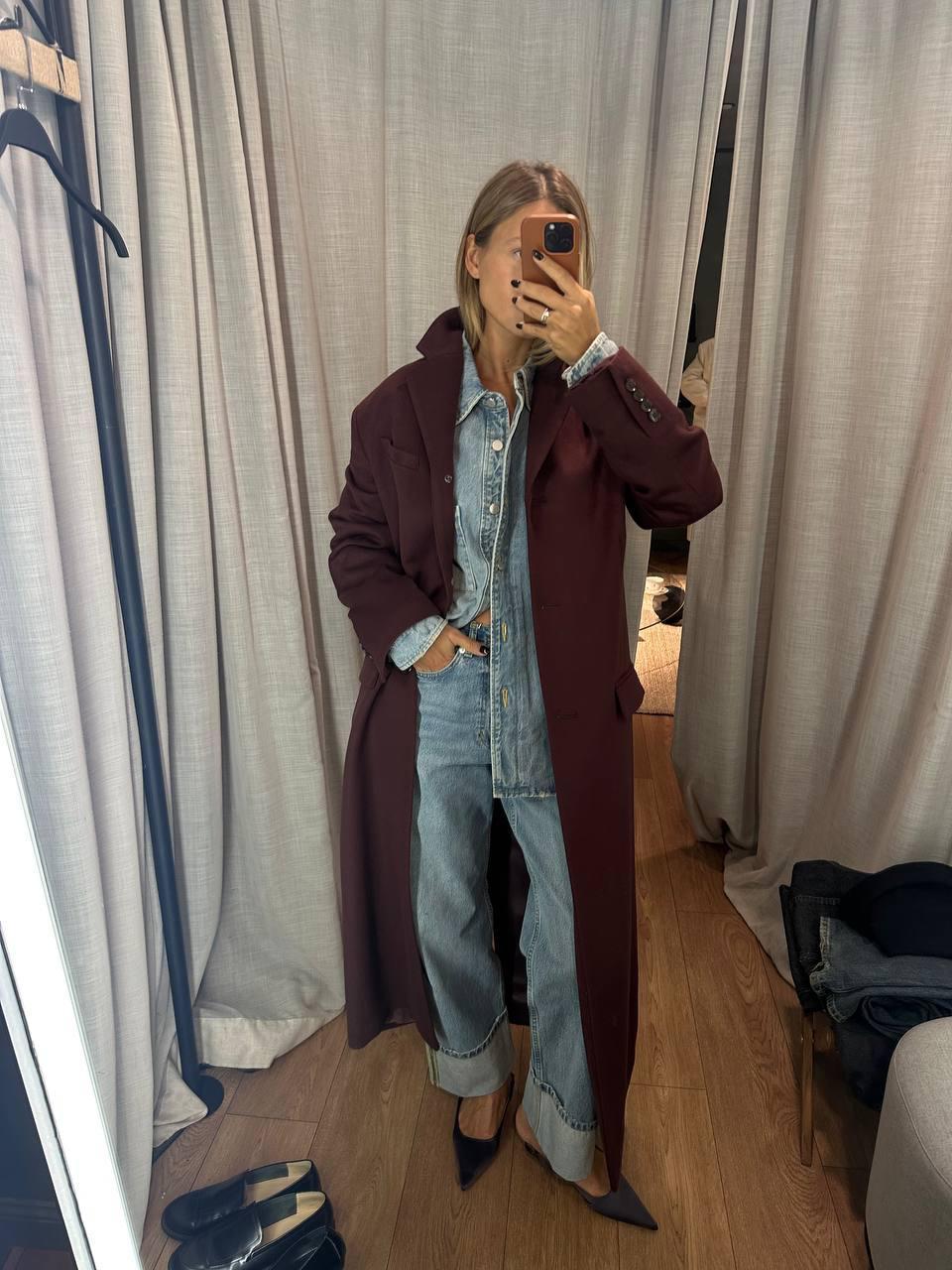 Увидела у Даши @dashakos в тг и поняла, точно надо сохранить. Все-таки она удивительная, как она стилизует и как на ней все смотрится красиво. Много раз видела эти вещи в магазине Lesyanebo, но там не зацепило, а здесь в самое сердечко