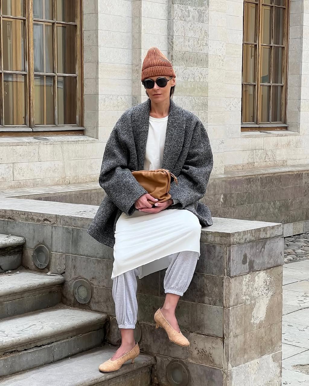 У меня случилась любовь💖

Я залипла в аккаунте @anna.spades.lova и её нереально крутых луках, которые хочется рассматривать в мельчайших деталях, изучать и просто любоваться