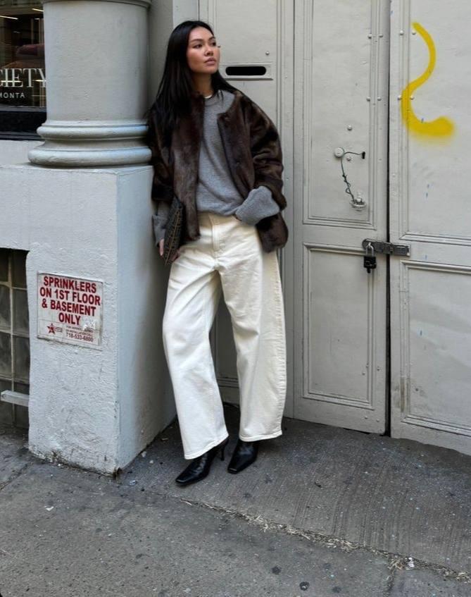 Белые джинсы 