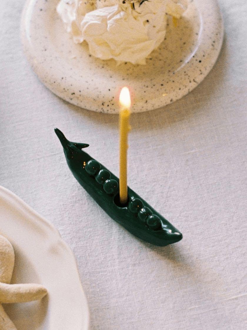 Свечи и подсвечники