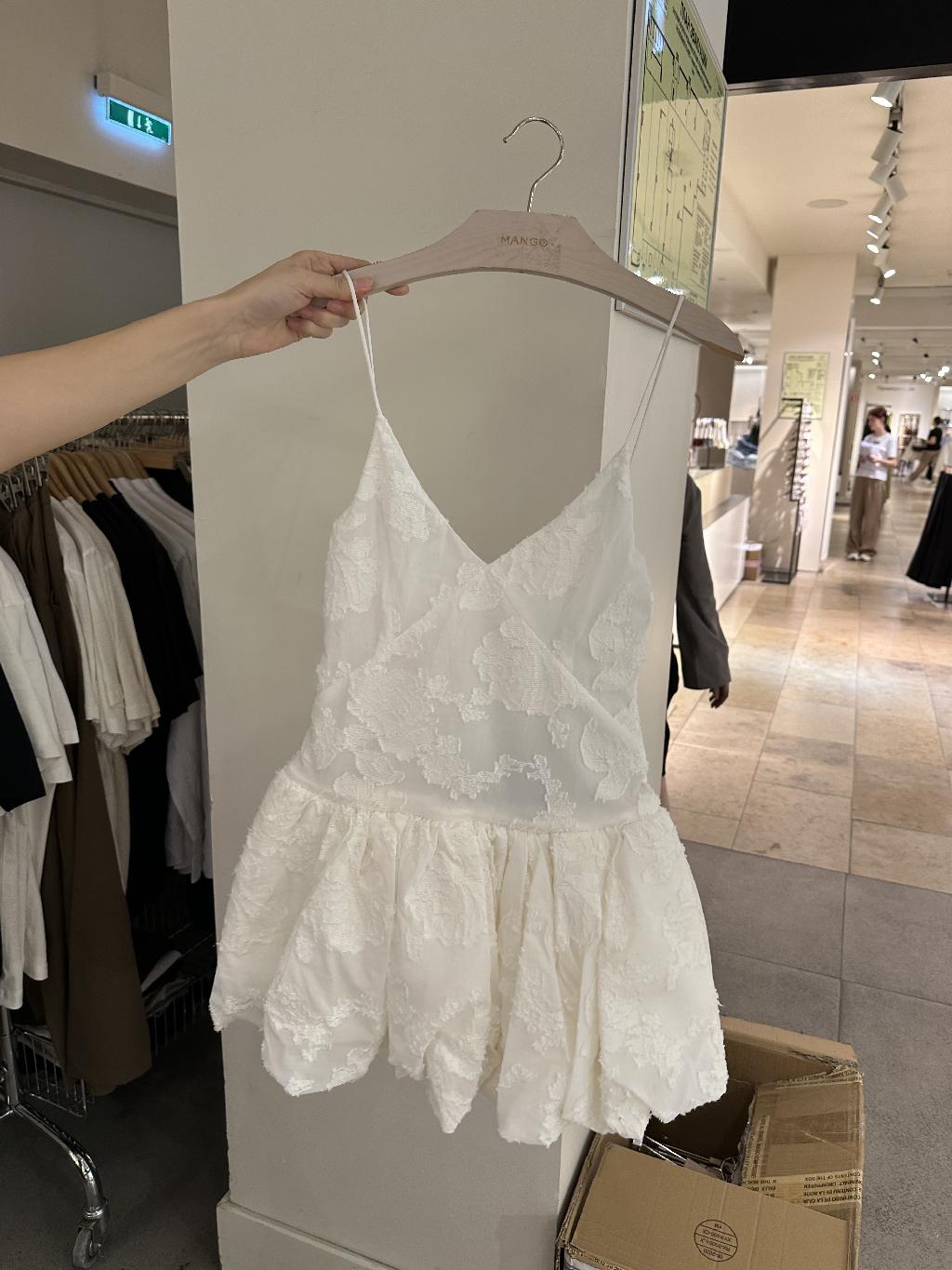 Обзор Mango в Кунцево Плаза Москва 