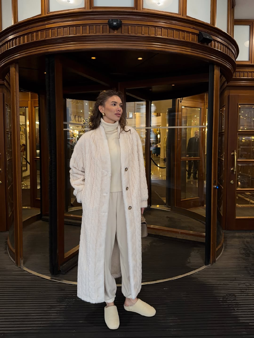 Образ от @by_eva_