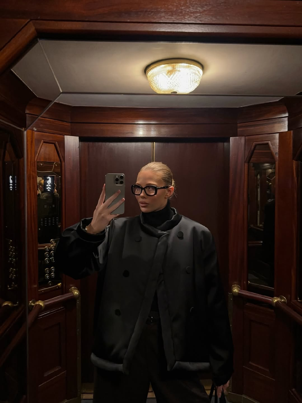 Образ от @sm.kris