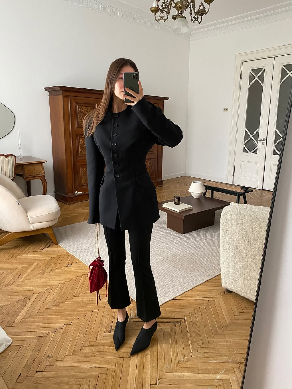 Total BLACK. Total AUTENTIMENTS