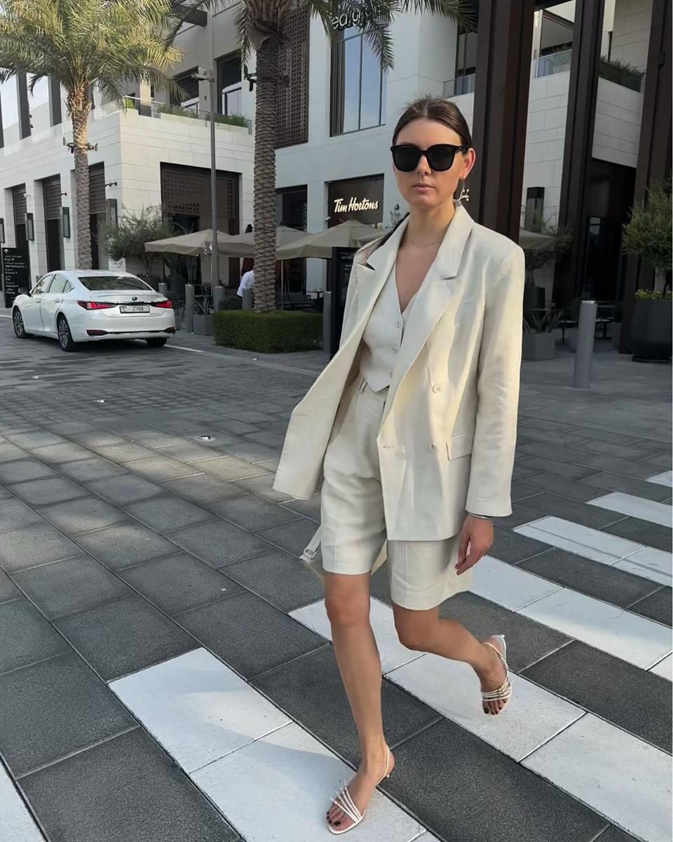 Продолжаю любить, когда фаундеры брендов  становятся лицами своего же бренда!

I AM STUDIO и основательница Даша Самкович