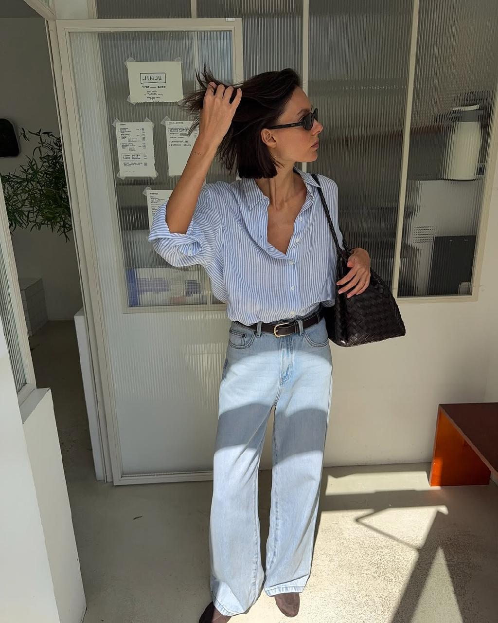 Лёгкий расслабленный образ с льняной рубашкой – то, как я готова ходить всё лето

Спасибо за идею и стилизацию @yana.koroed 

Тотал лук Lusio