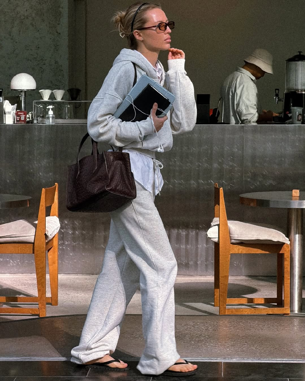 Образ от бренда THE AMIAN