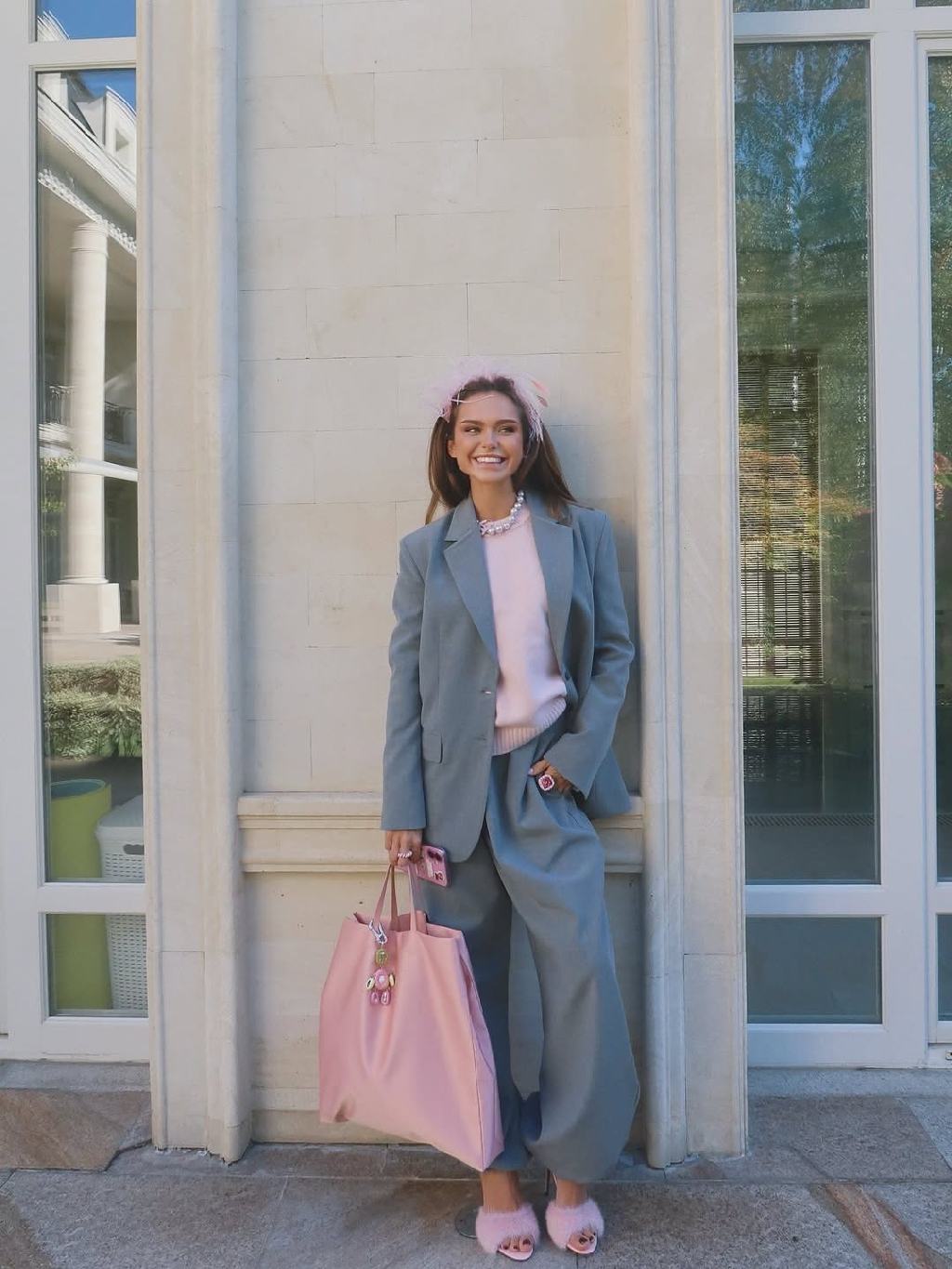 Создаём яркое осеннее настроение вместе со Стешей Маликовой @steshamalikova и джемперами Merino Essentiall ❤️🍂