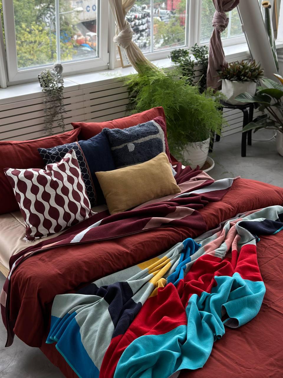 Модная кровать