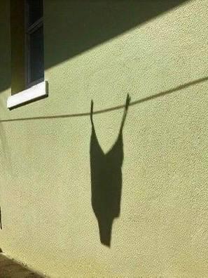 Калорс инспирэйшн к самым трендовым цветам сезона: сливочный, ледяной голубой и фисташковый. Они прекрасны все. 

Отталкиваться  в выборе любимого остается лишь от личных предпочтений и собственного цветотипа. Хотя я плевала на последнее и активно ношу в этом сезоне желтый, хоть он мне и не идёт.