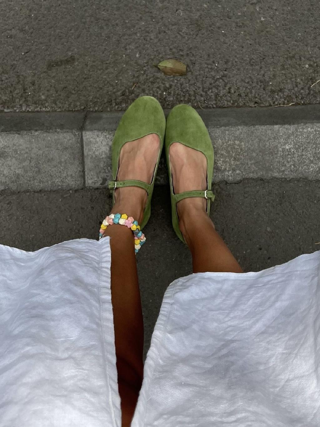 Люблю воскресенье за свои воскресные сохраненки. А вы за что? 

Сегодня в настроении Lemon 🍋