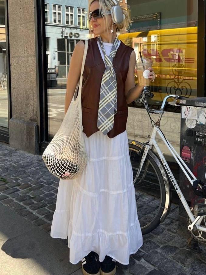 Собрала тут нам небанальных галстучных вдохновений. Особенно хороши в эклектике. Ну и в преппи по умолчанию.