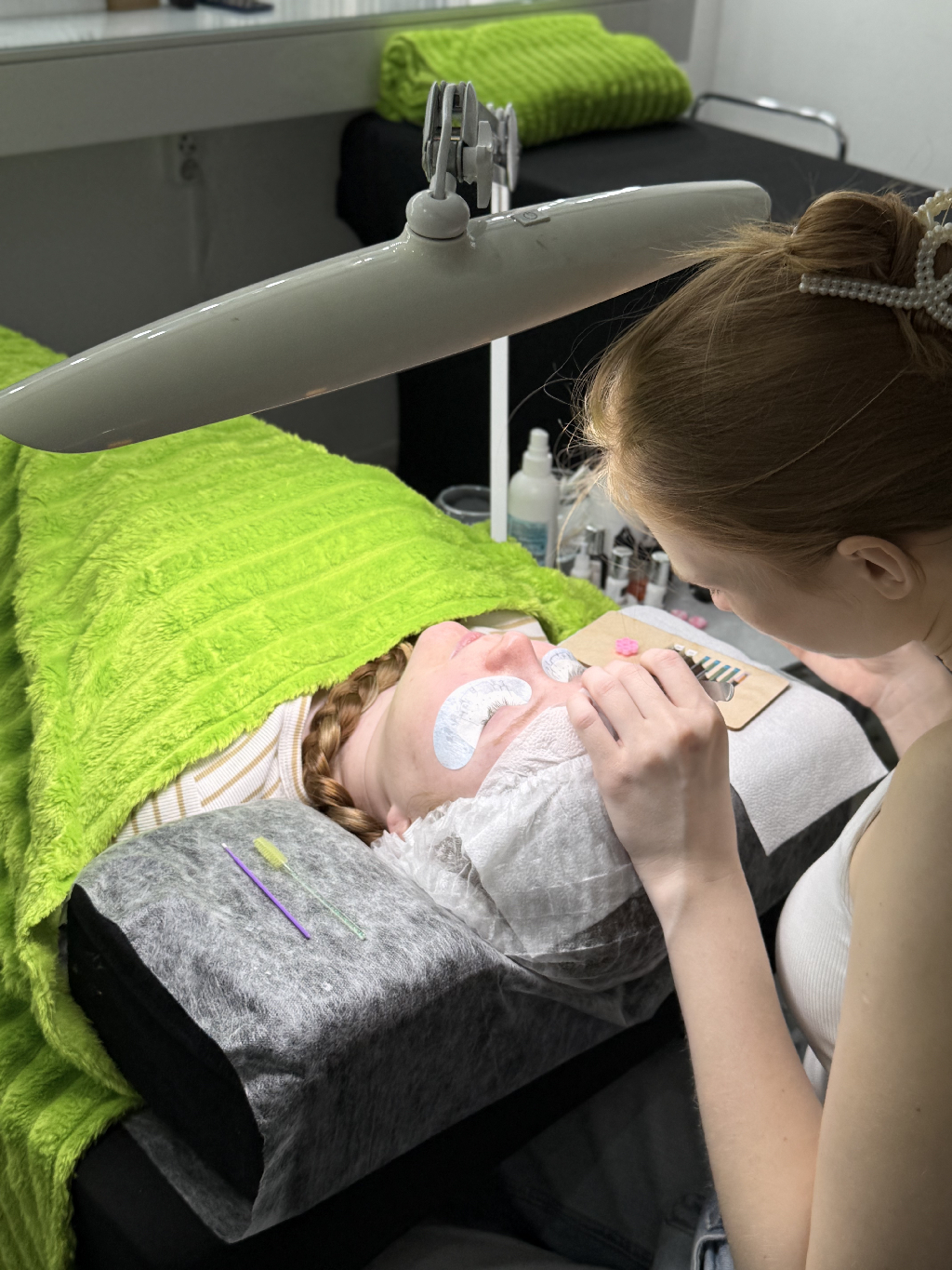 Курсы по наращиванию ресниц 