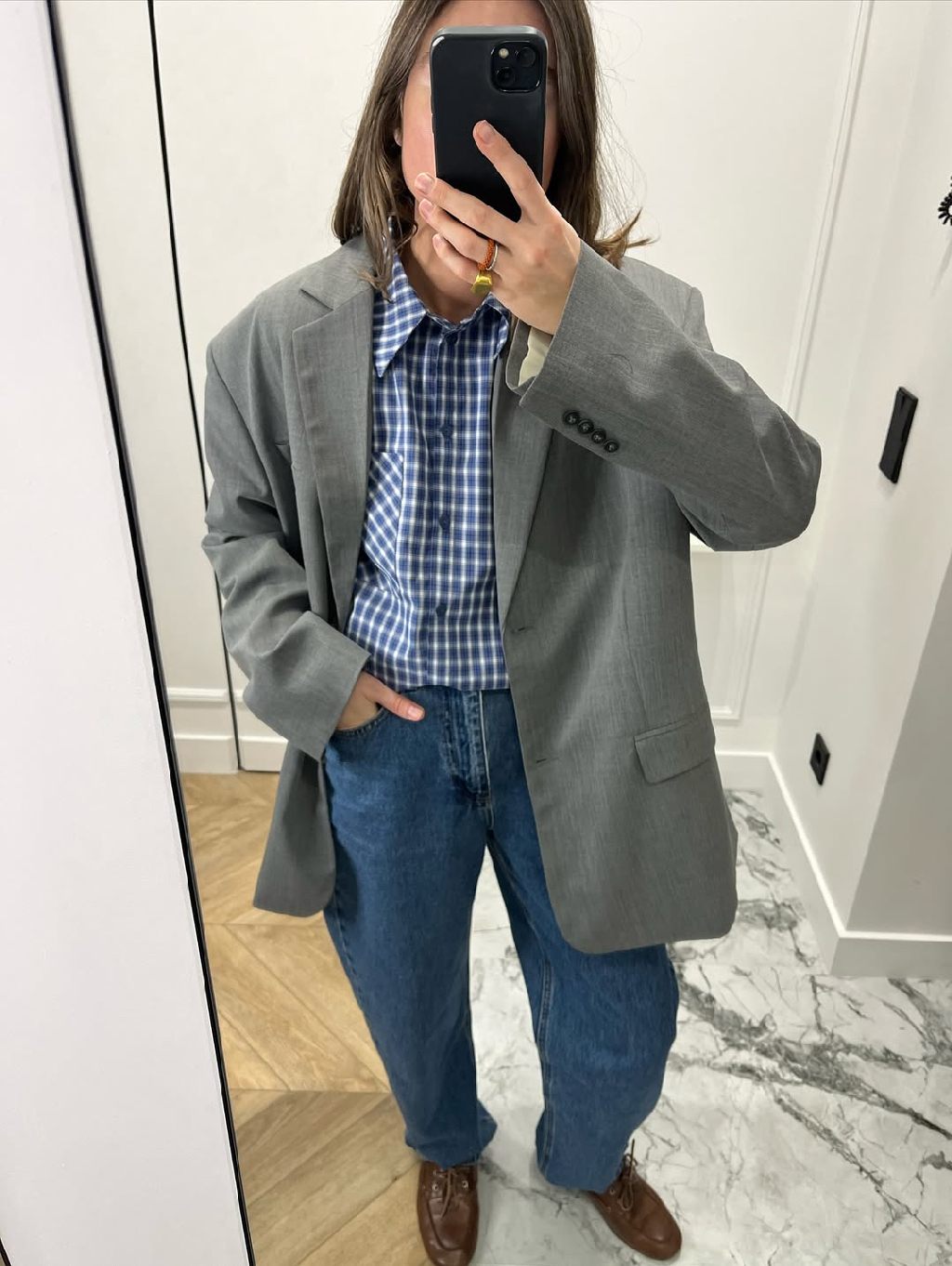 Вита собрала лаконичные образы из осенней коллекции 🤍