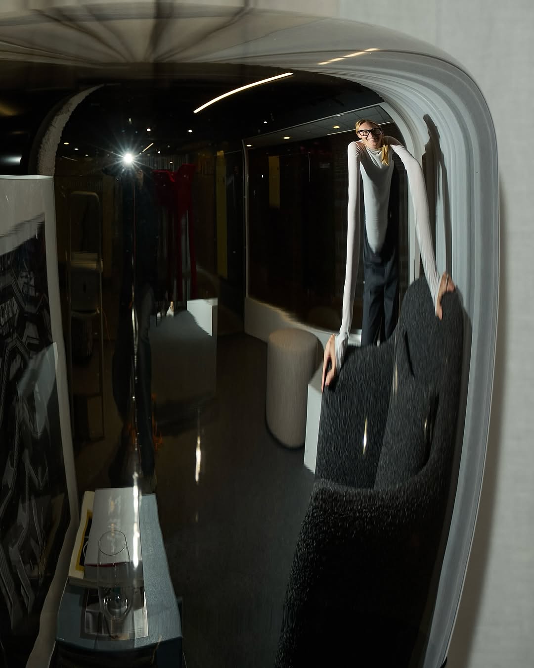 анна и ernest в шоуруме в екатеринбурге

мы всегда рады гостям и ждём вас по адресу: улица малышева 8, 3 этаж, салон 317

[мы растем и скоро переедем из этого пространства, поэтому успейте попрощаться с нашим первым флагманским шоурумом]

——
(a)object: ernest chair
upholstery: buckle
col: grey
#ernest_chair