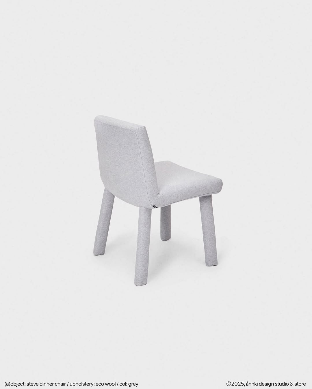 the color of truth is grey.
/ цитата, andré gide, французский писатель и нобелевский лауреат.

———
(a)object: steve dinner chair
upholstery: eco wool
col: grey
#steve_dinner_chair