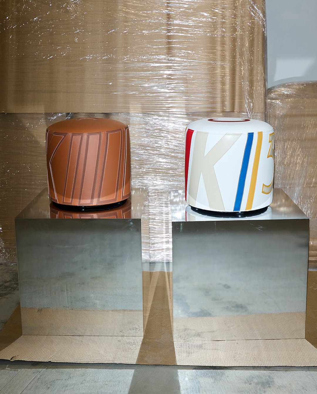 “the collector” objects 
location: annki® factory

#annki_factory 
#runda_pouf 
#ernest_chair