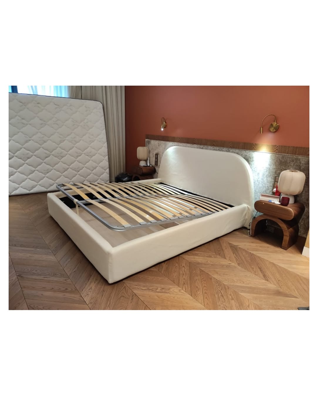 воплощаем ваши самые сокровенные мечты и создаем уют дома. 
новые кадры в постоянной рубрике #annkiathome 

——
на фото:
1, 2 —диван plus + / конфигурация из 2х модулей / velour / col: mustard @varyavedeneeva 
3, 4 — скамья clover / xmas @polina.poludkina 
5, 6 — диван plus + / конфигурация из 2х модулей / velour 
7 — стул-гардероб annki x стокманн
8 — диван plus + / конфигурация из 2х модулей / custom
9 — пуф runda 100 / jacquard / made in spain / col: zebra 
10 — кровать basic / velour / col: natural