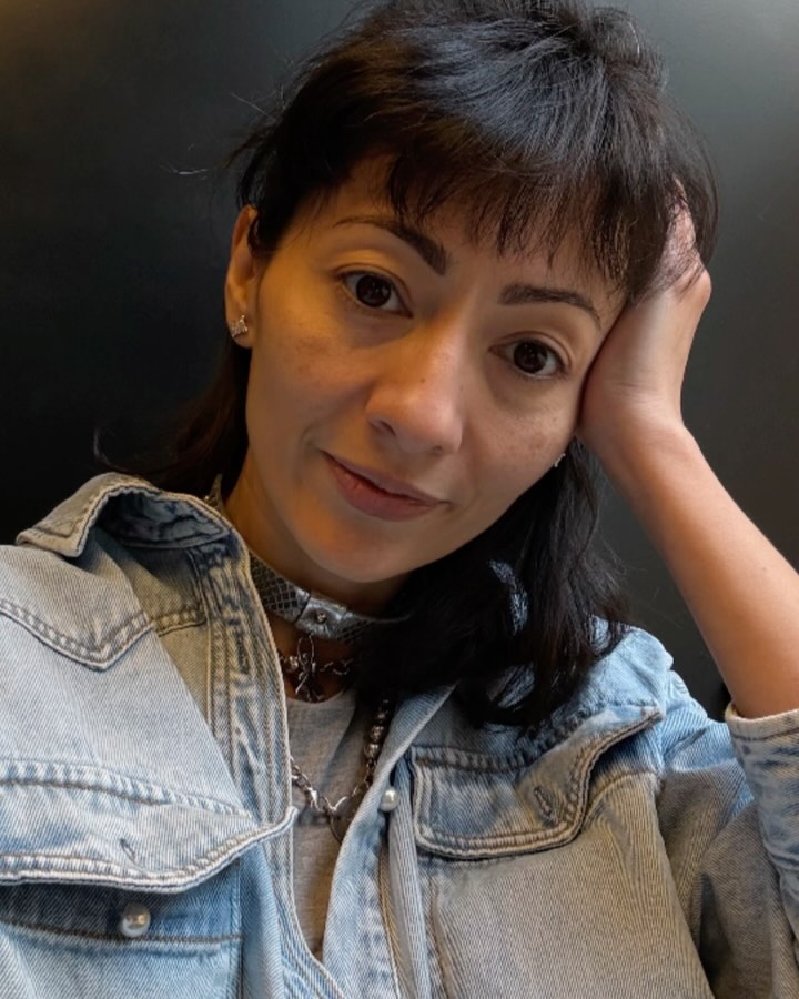 Сегодня 27 день как я не работаю.
Что я узнала:
1. Это не просто, делать, то что откладывала из -за мнимых причин «нет времени и я работаю»
2. Не такая я продуктивная по факту 😛 в работе я реально ураган, а по жизни нет.
3. Расписание и календарь нужен не только в работе.
4. Завтракать и обедать вне дома, неспешно это реально прекрасно
5. Не спешить в целом лучшее, что можно себе подарить на кризис 40 🤣